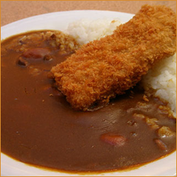 おすすめメニュー煮込みカツカレー